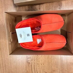 UGG Women's Cottage Classic Slip-On Clog in Red Suede